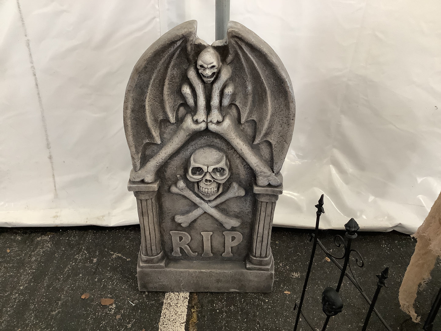 38.8” LU MGO Tombstone