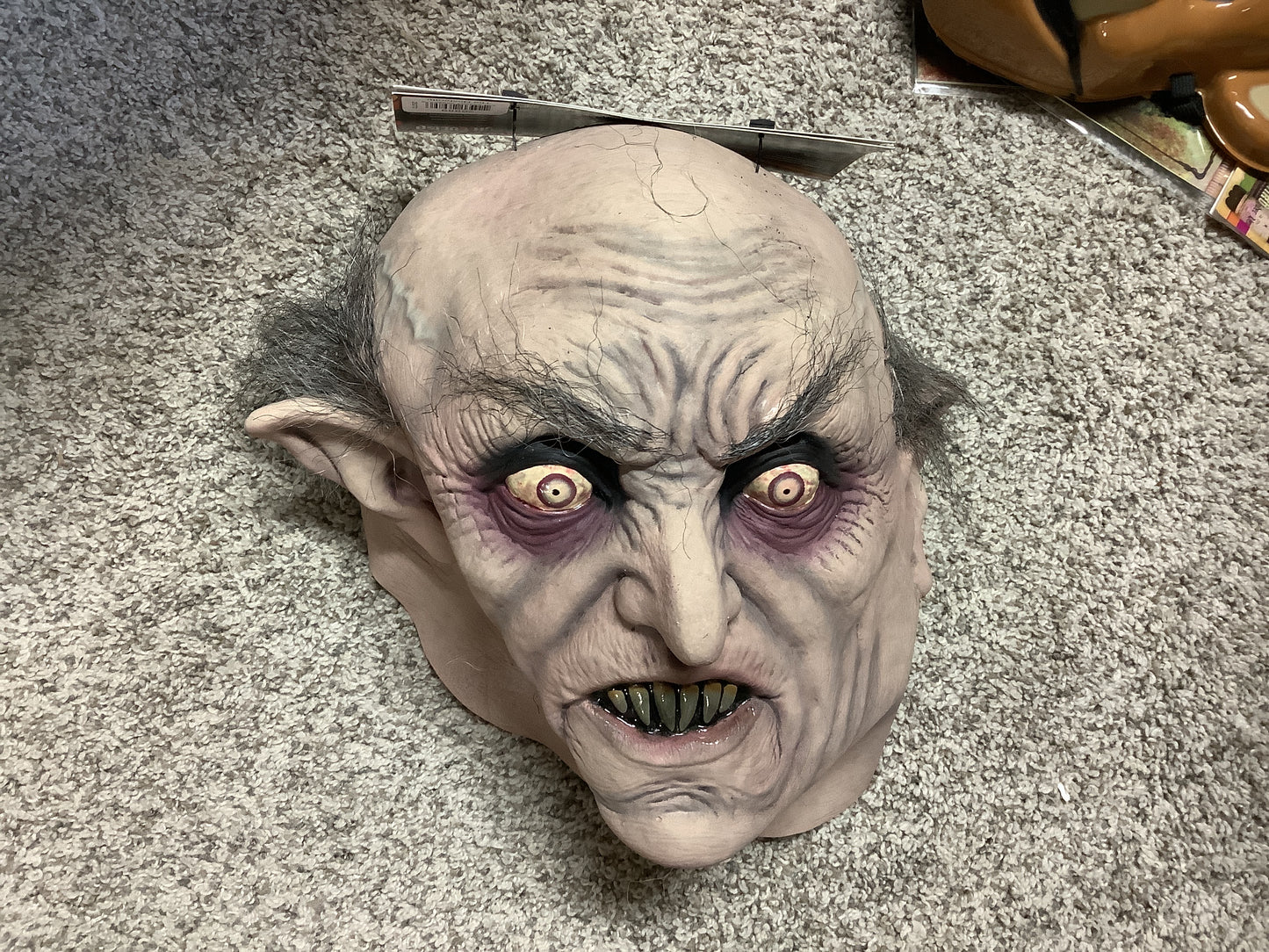 The Nosferatu Mask