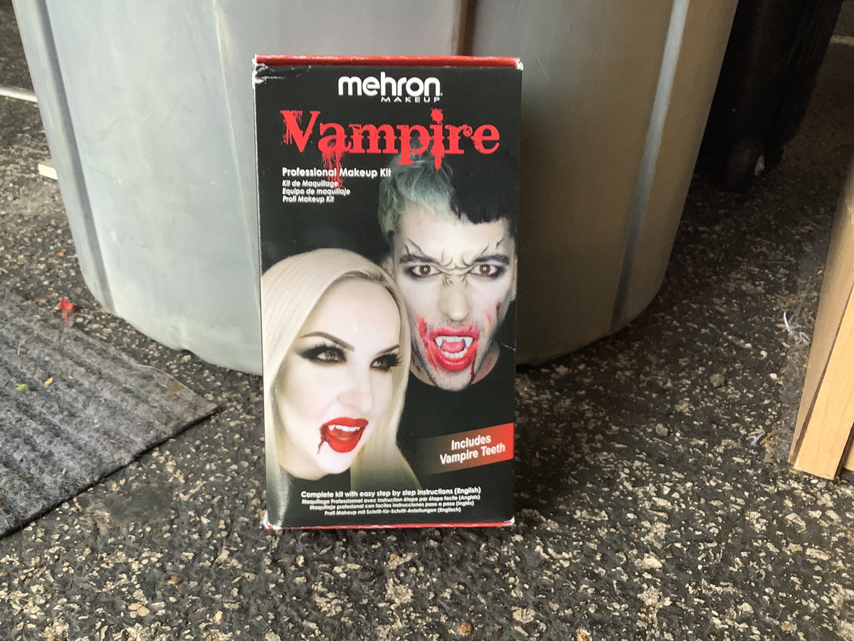 Vampire Professional Make-up Kit Mehron