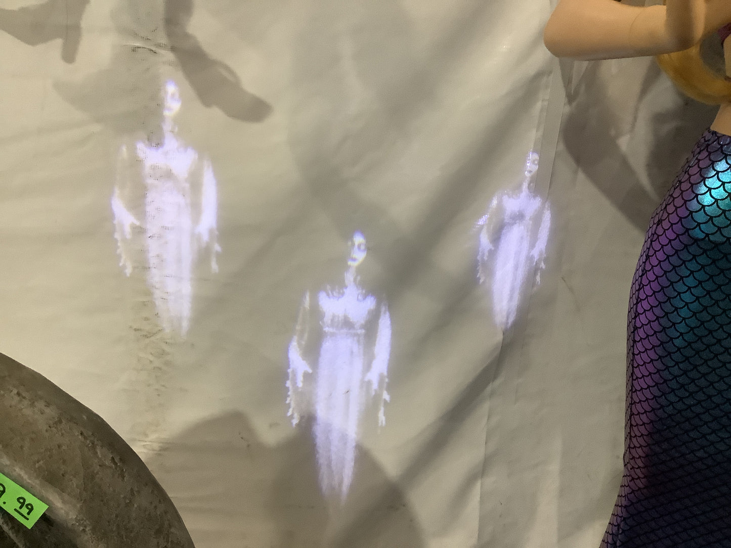 *Light show Projection Plus -silhouette woman