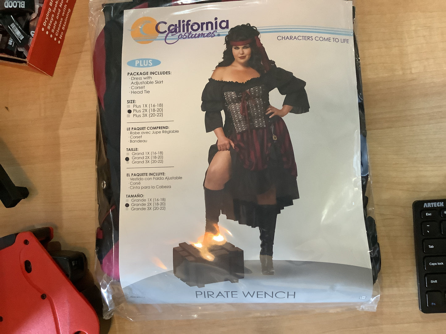 *Pirate Wench - Adult Plus 3X