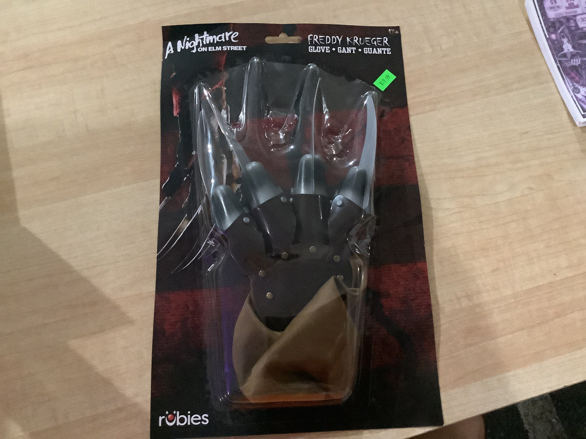 Freddy Krueger glove