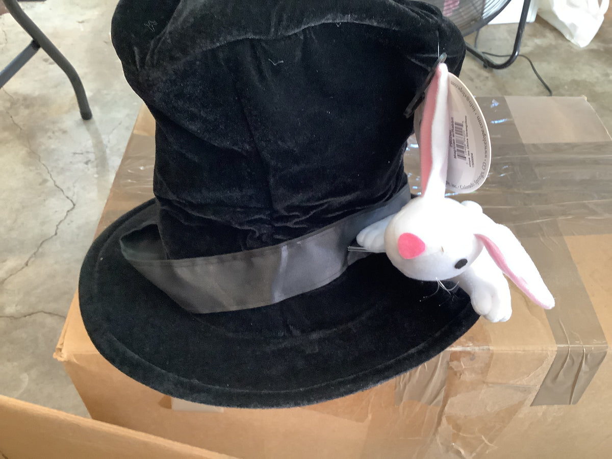 Magician Hat w/ Rabbit