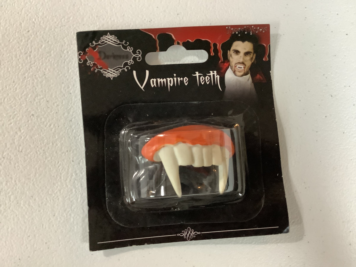 Vampire Teeth - Long