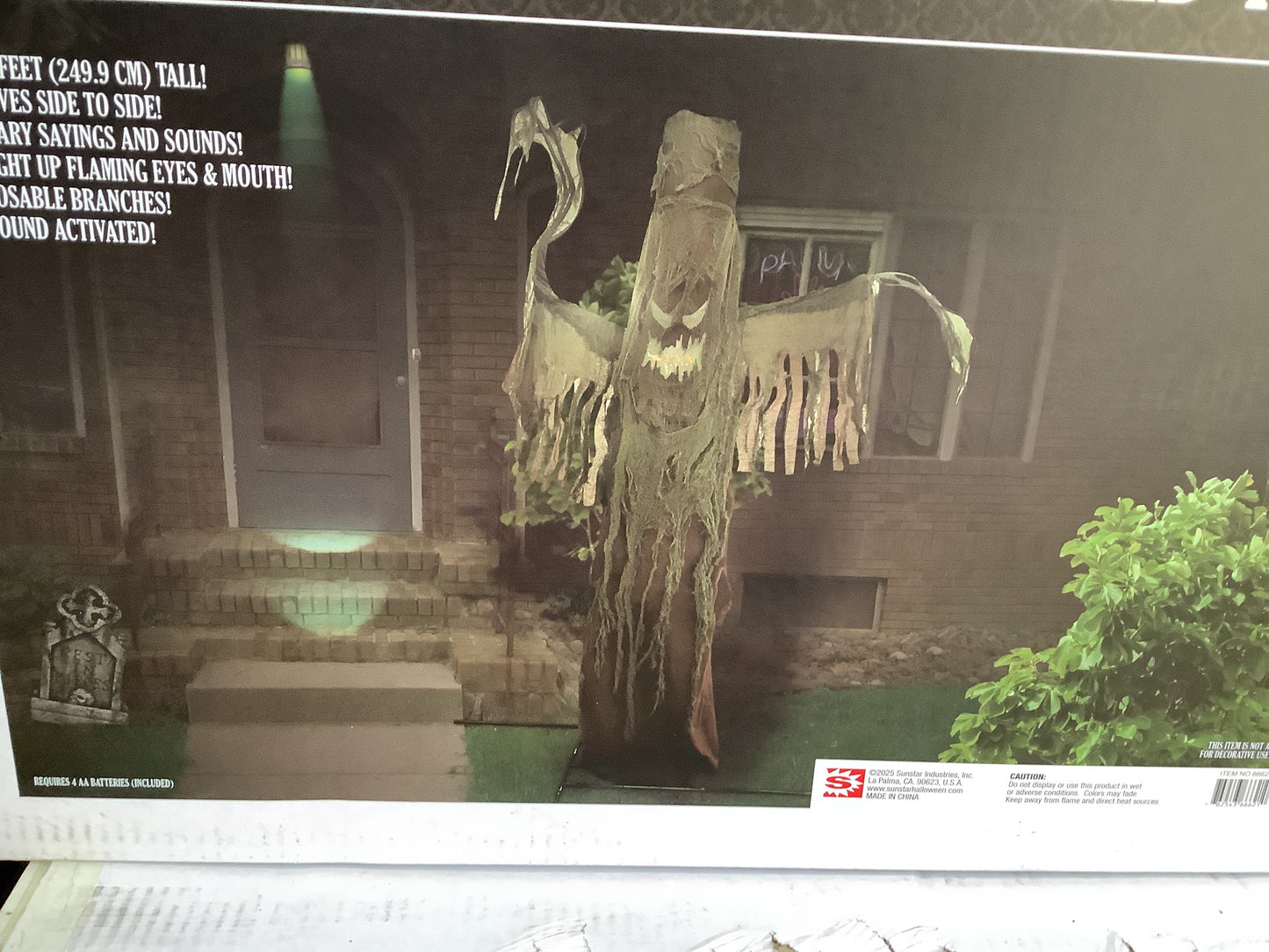 8.2ft Animated Haunted Tree