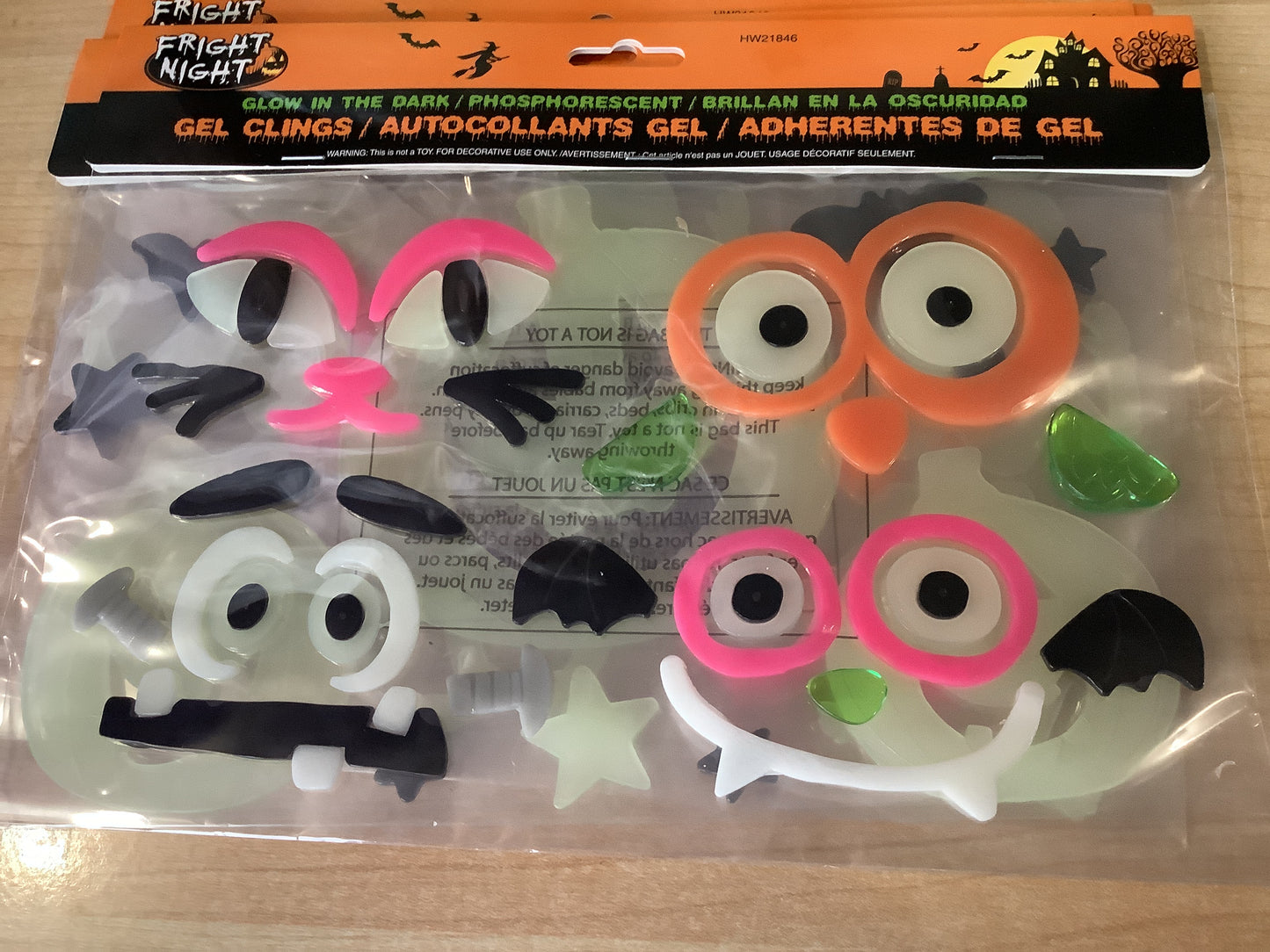 *Glow In The Dark Gel Window Clings