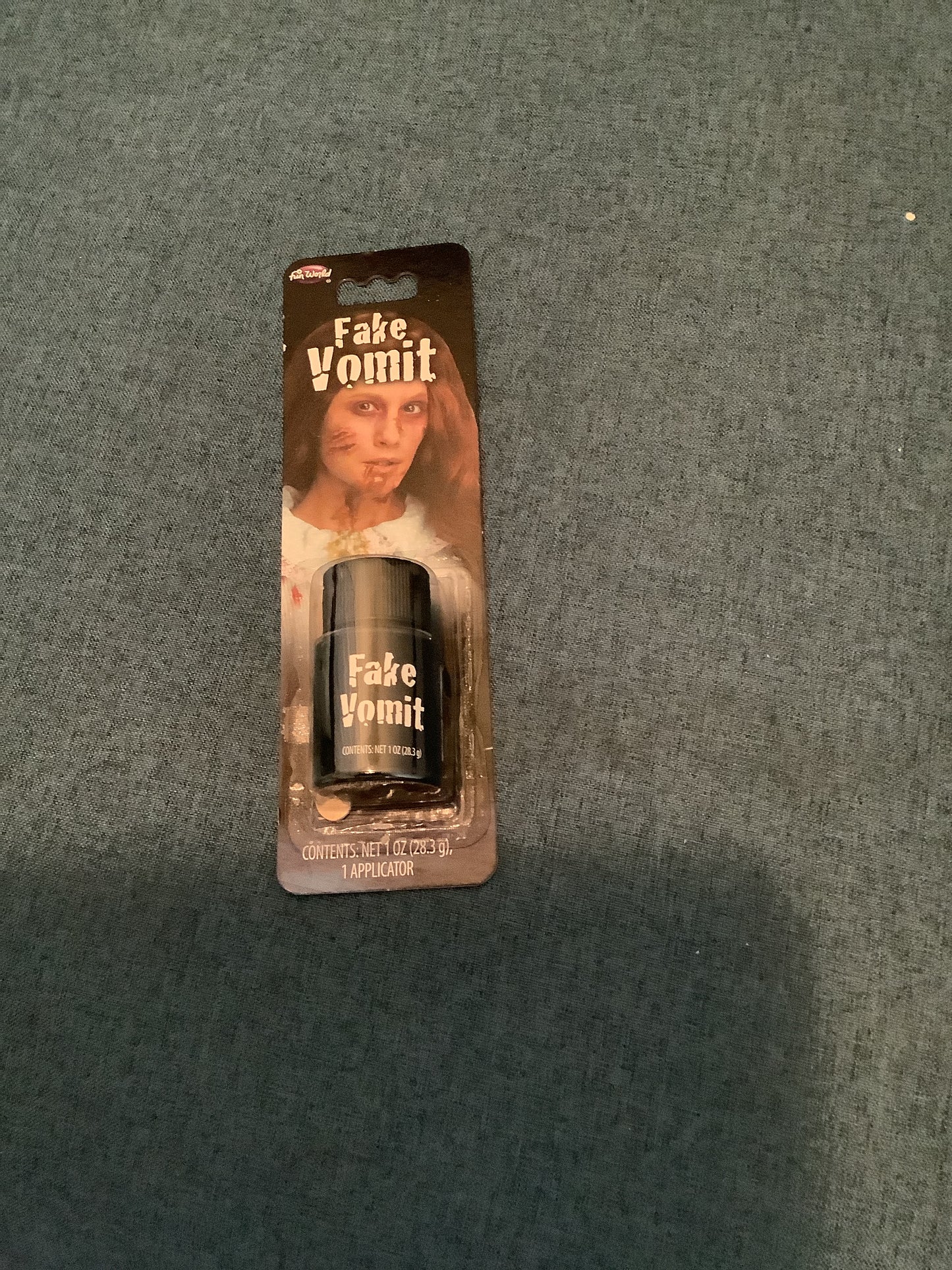 *Fake vomit 1 oz