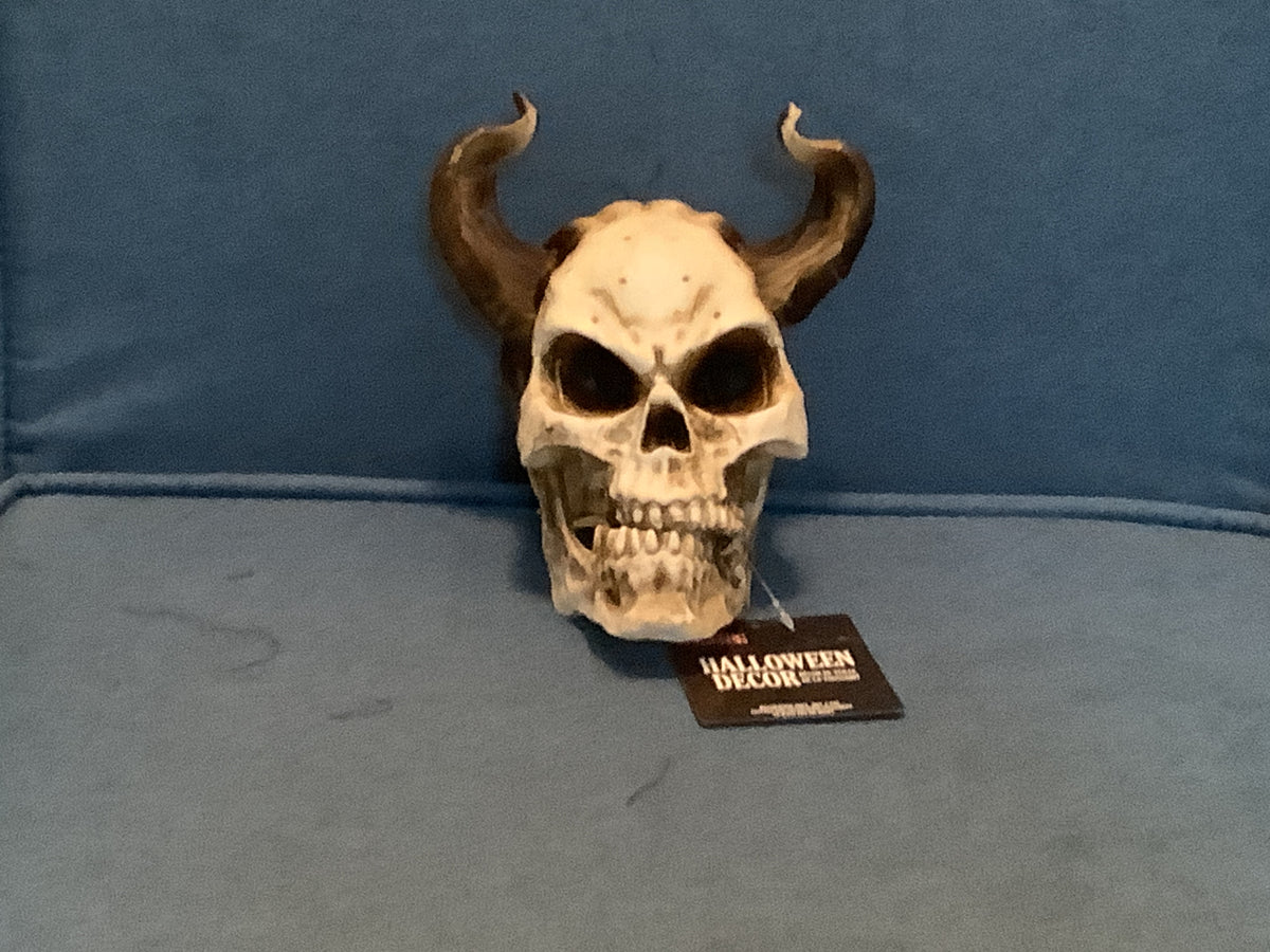 8” Vinyl Devil Horn Skull