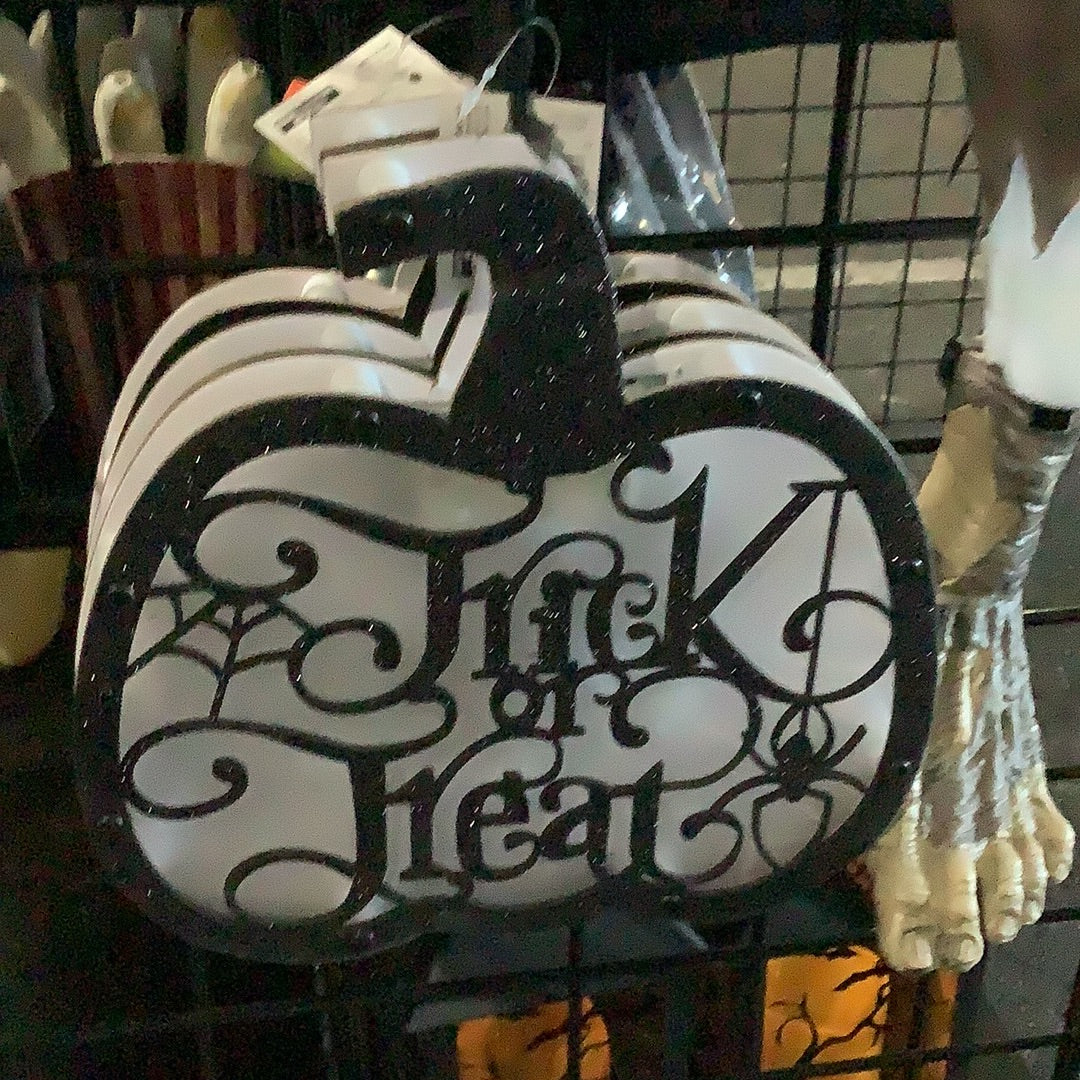 LED Black and White Pumpkin-