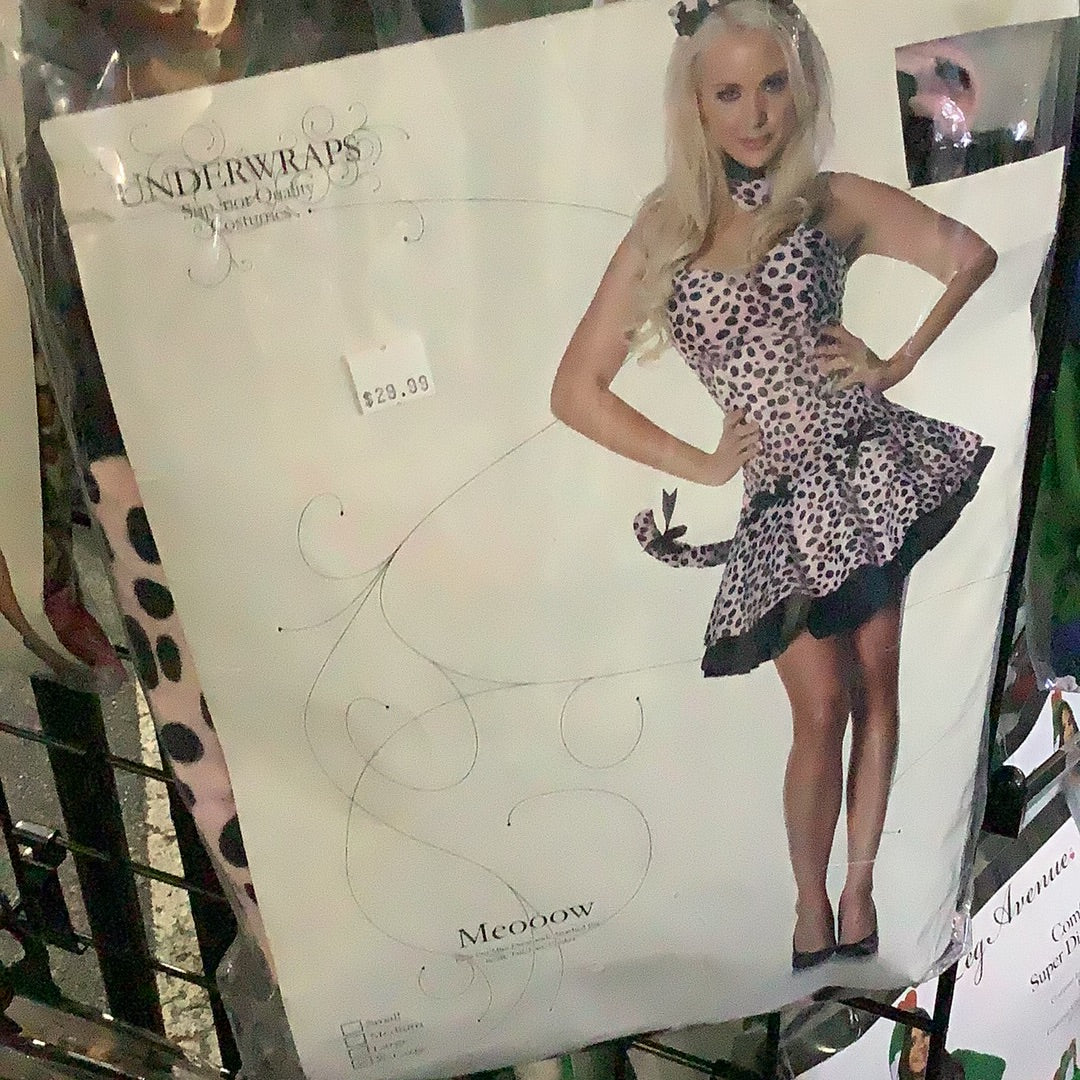 Underwraps meooow- clearance