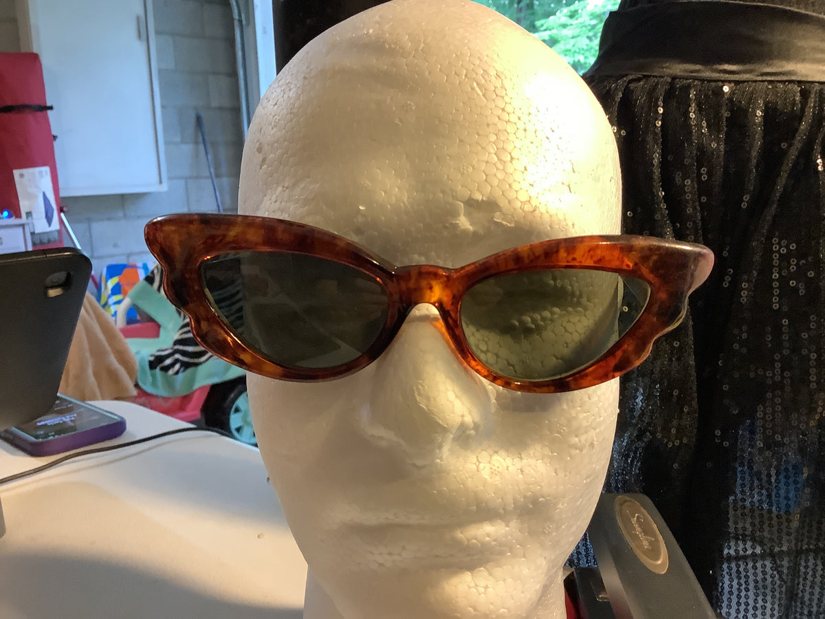 Sunglasses - Brown