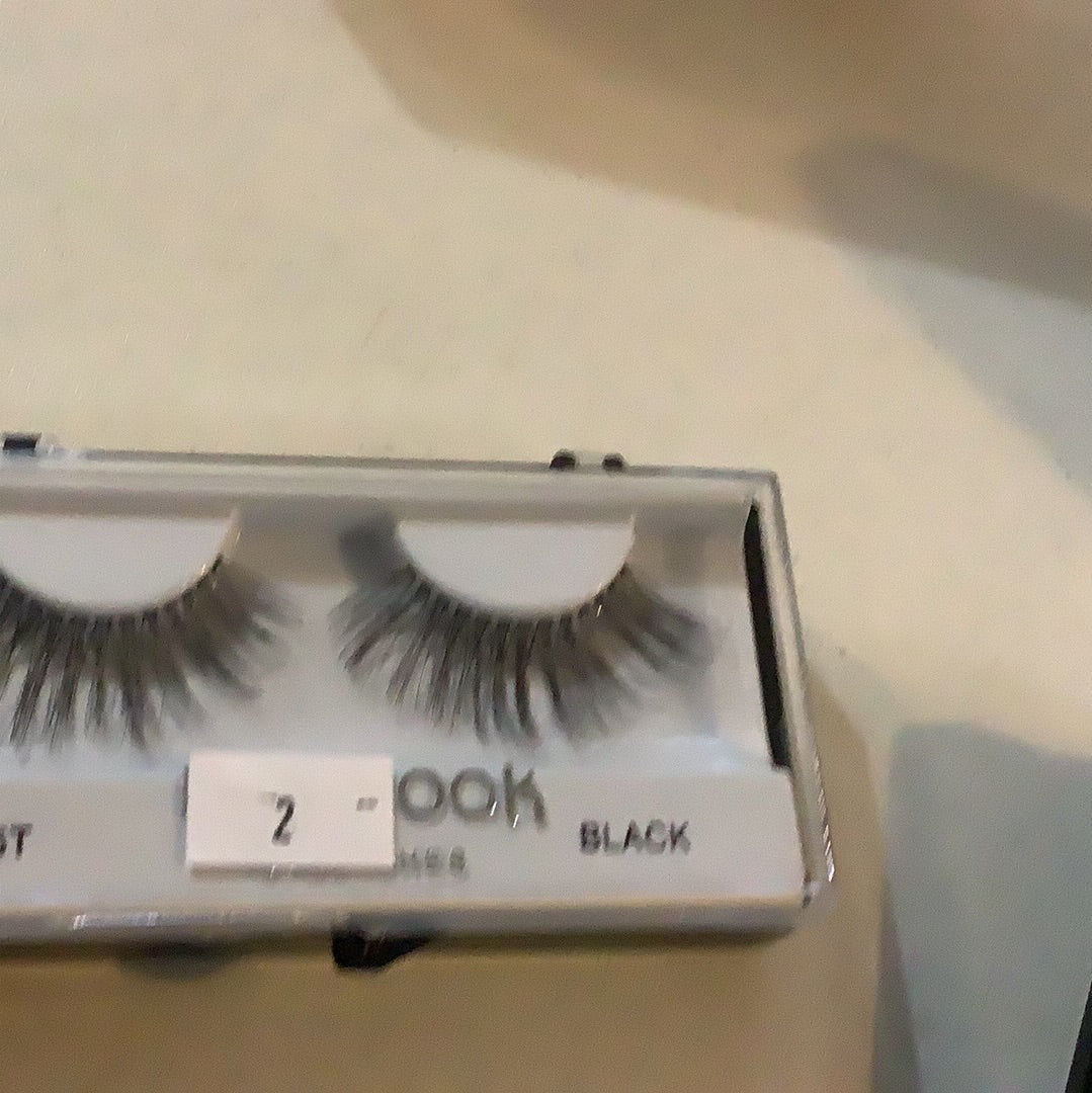 New Look Eyelashes - Black #365T