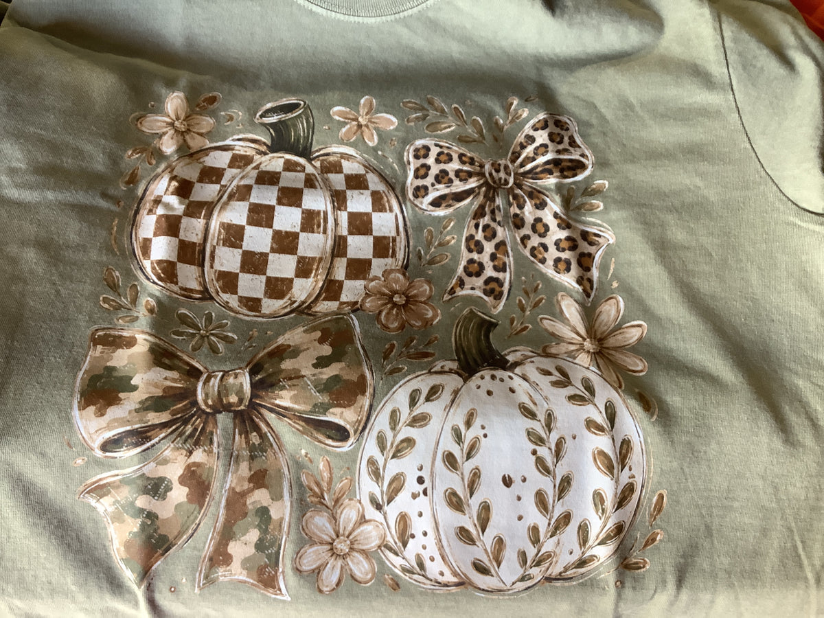 Pumpkins & Bows (Sage) - Adult Medium