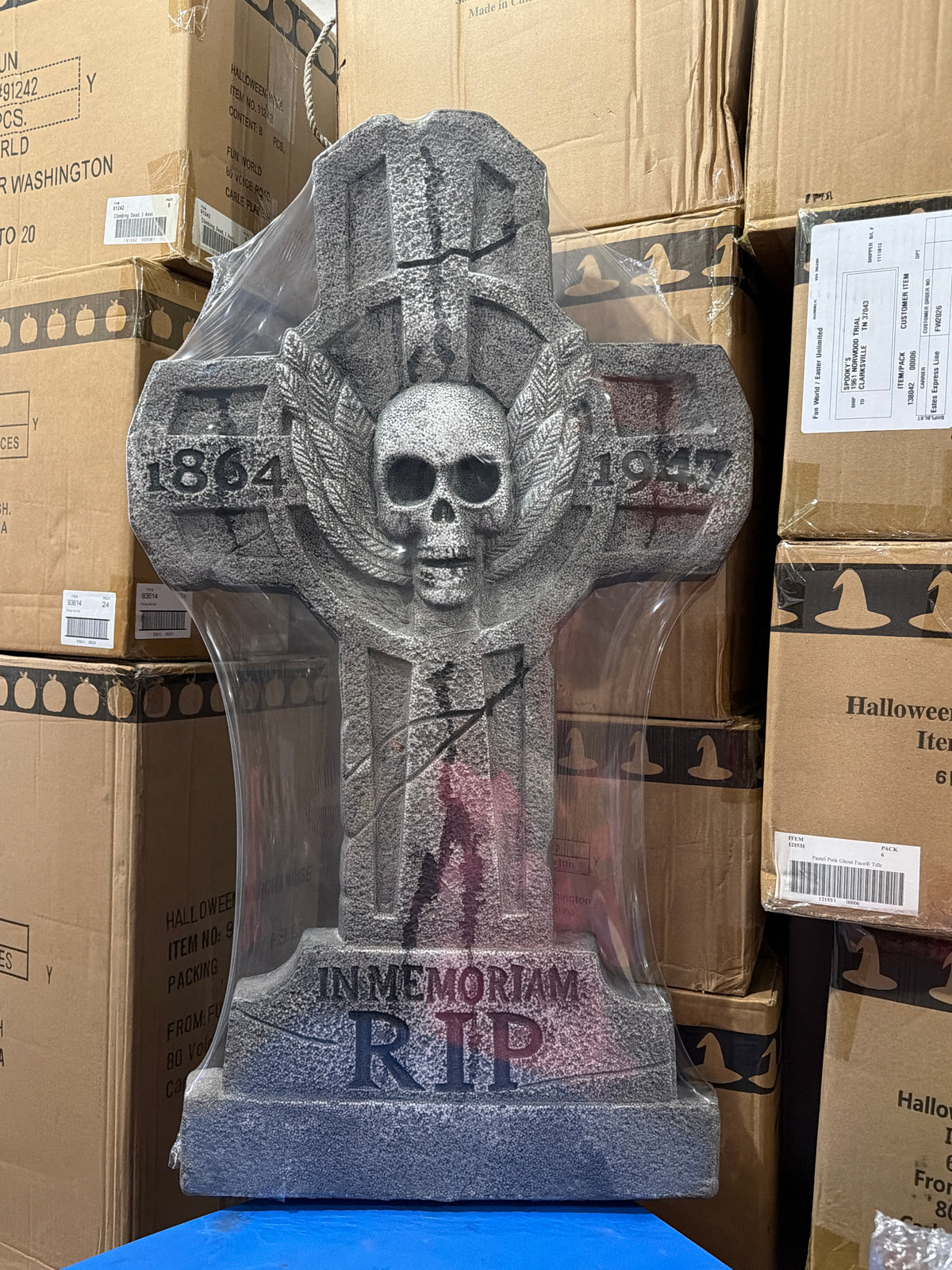 Spooky Tombstone (36”) - Cross 1864-1947