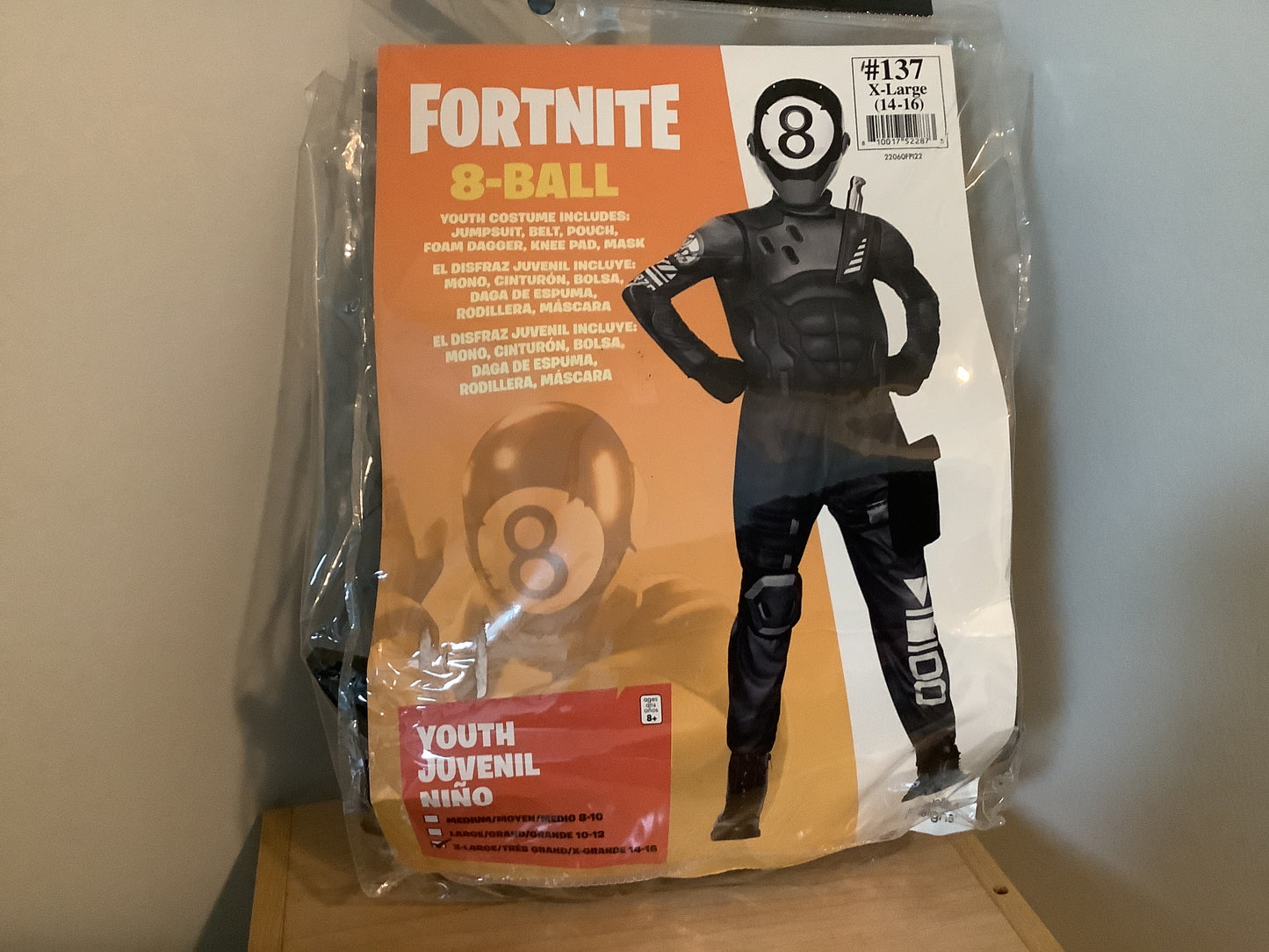 Fortnight 8-Ball