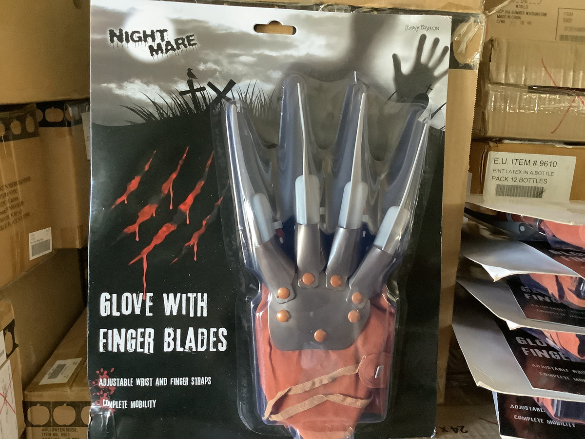 Night Mare Freddy Glove with Finger Blades
