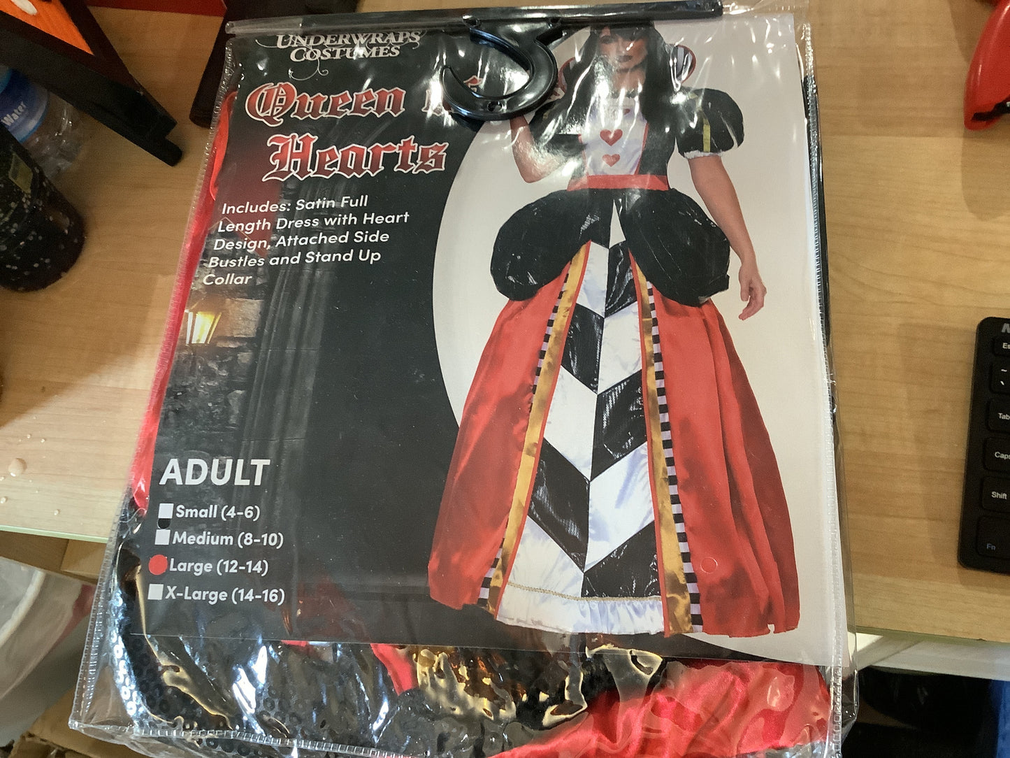 Queen of Hearts - Large