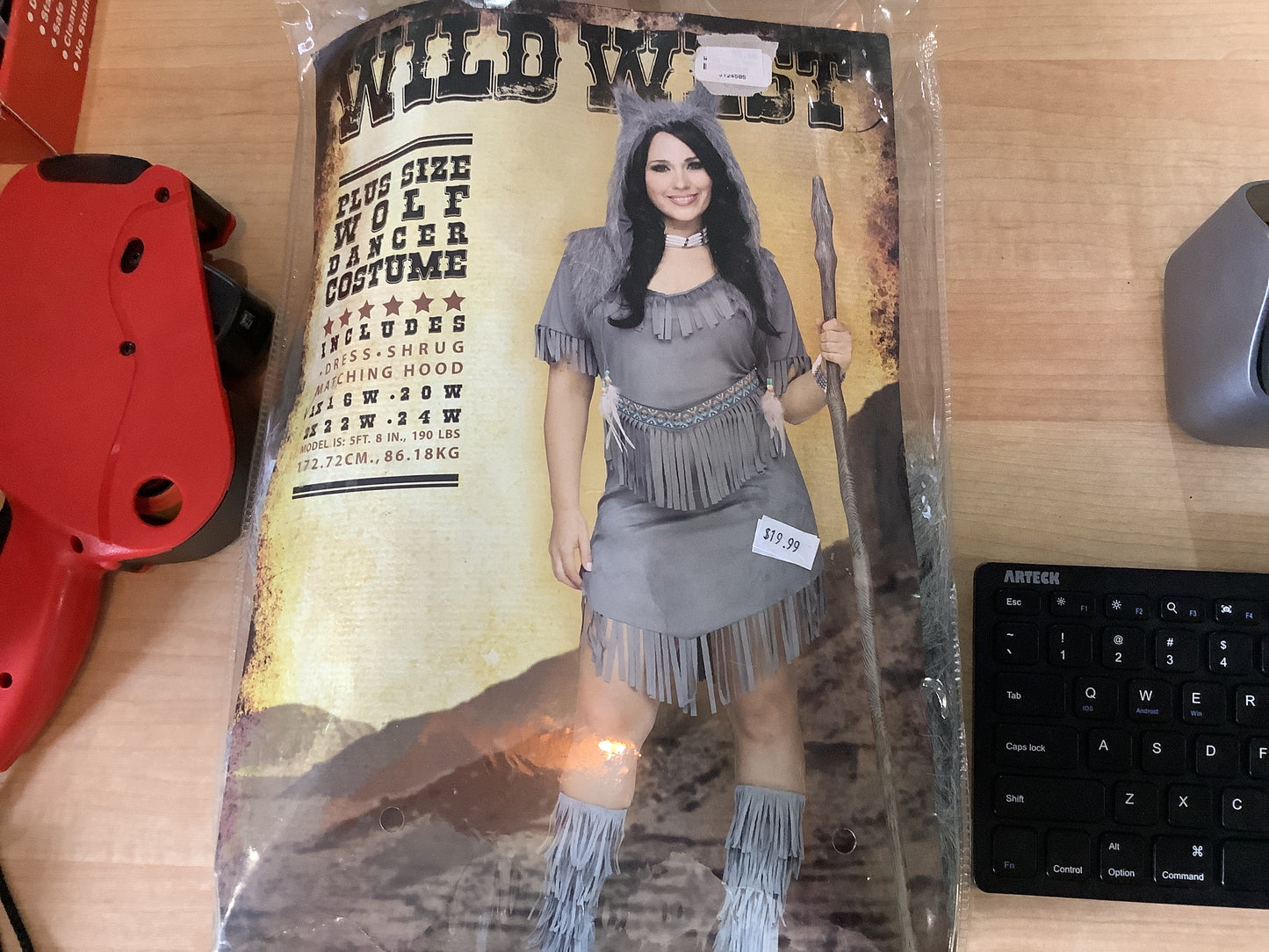 Wolf Dancer - Wild West - 1X (16W-20W) clearance