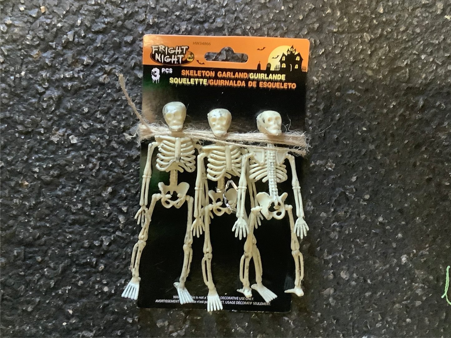 *Skeleton Garland - 5 ft.