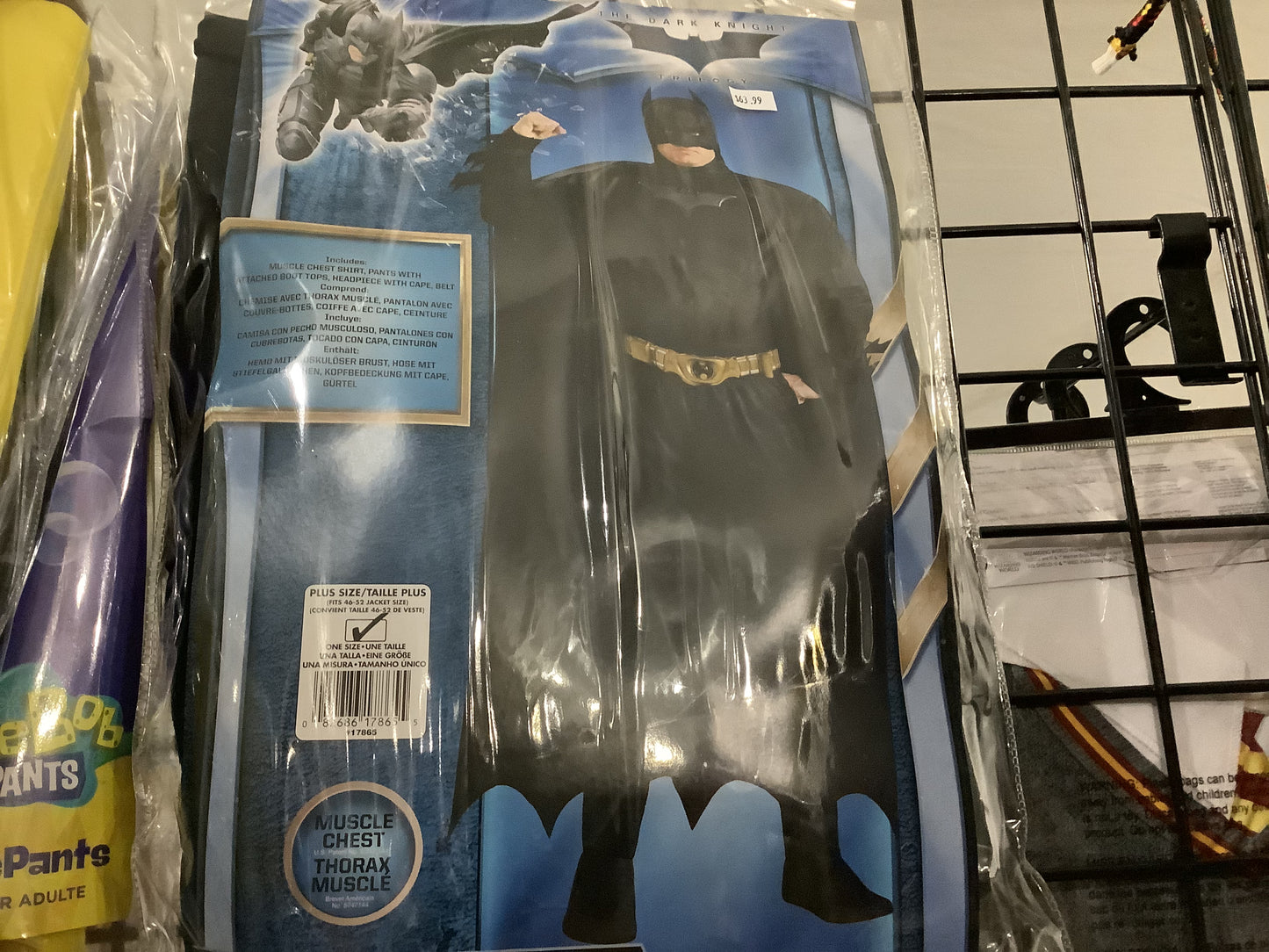 Batman Deluxe Black - Adult Plus (46-52)