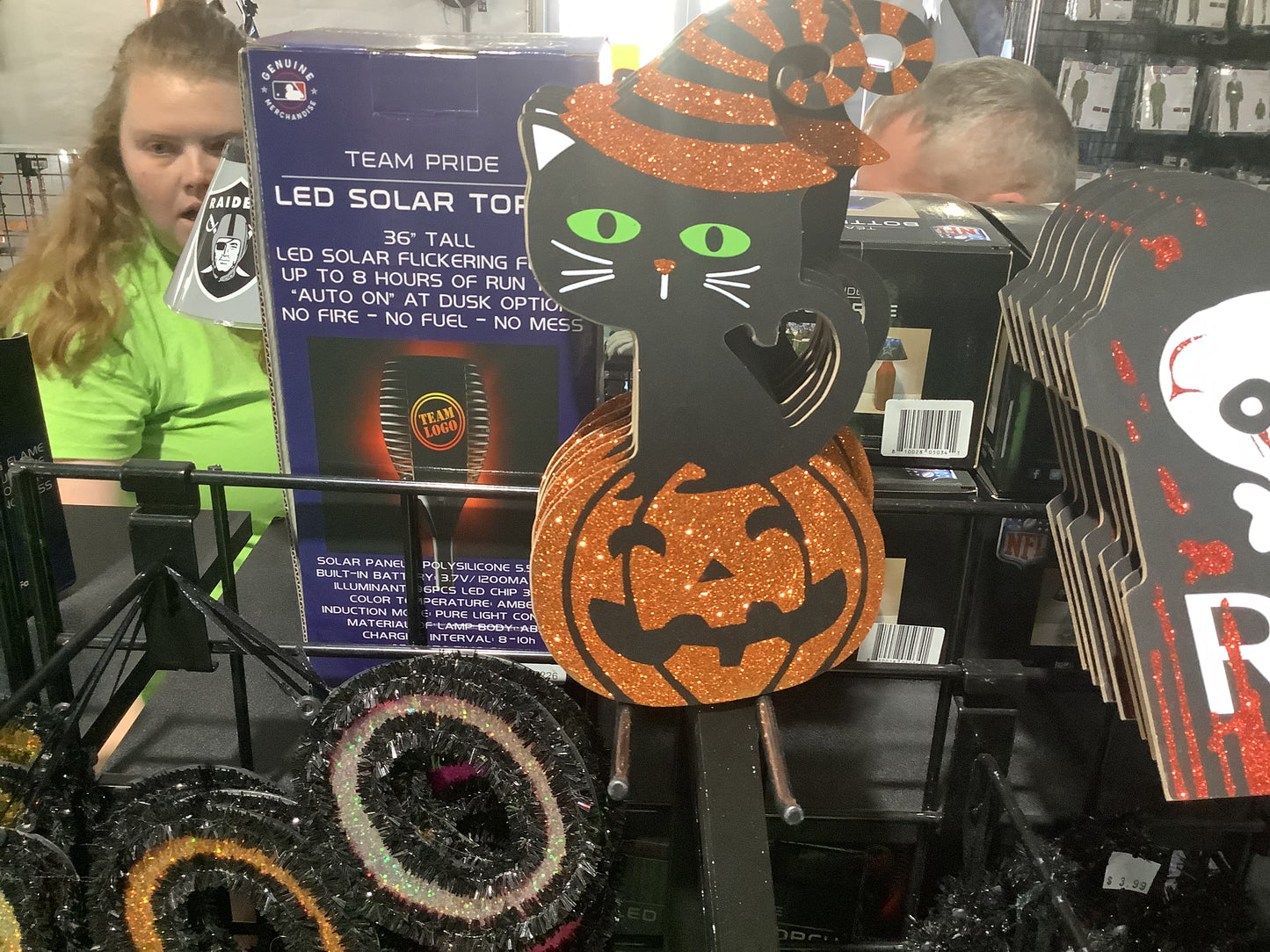 *Cat in Pumpkin Yard Stake 20”