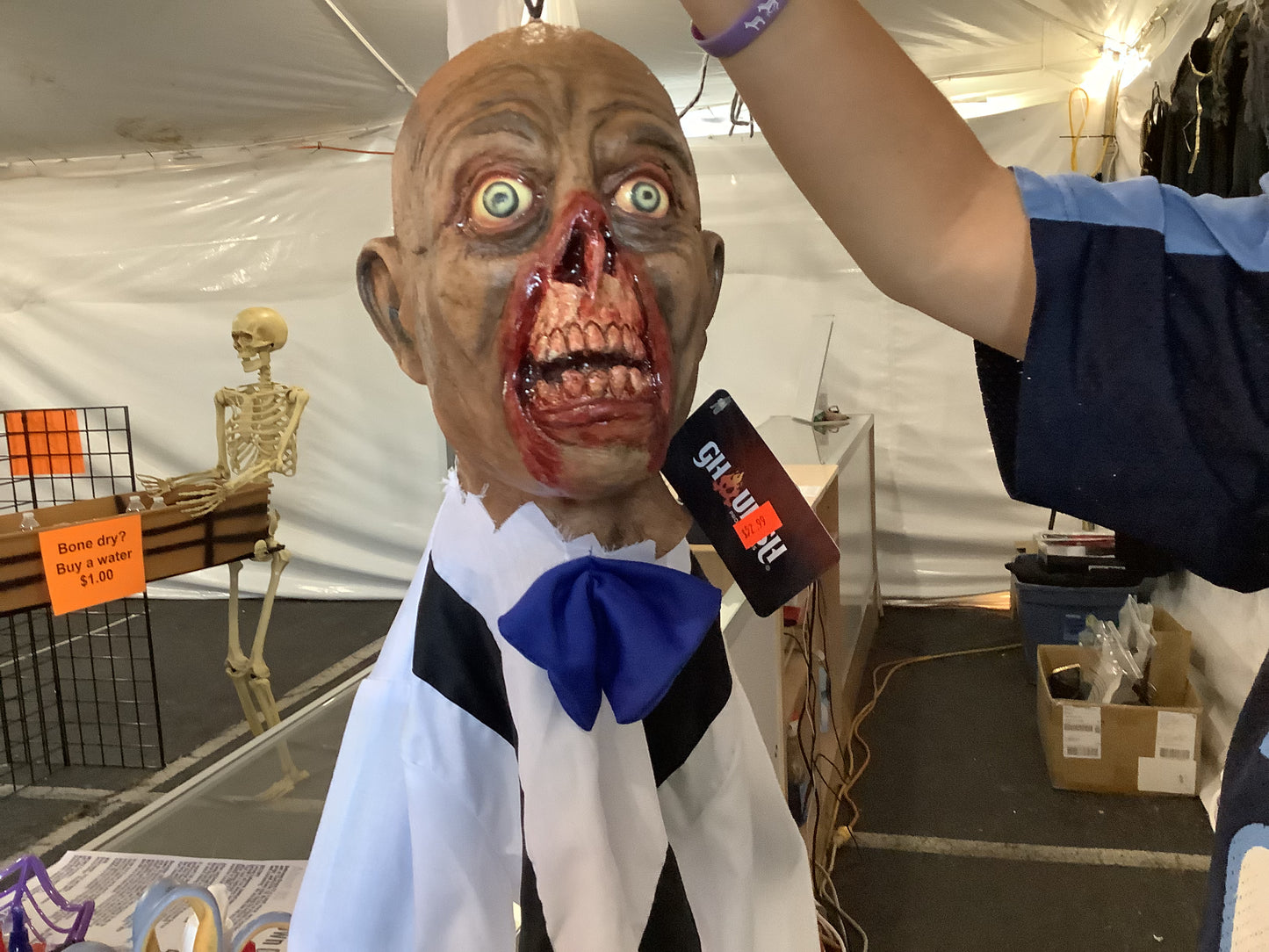 Hanging Zombie