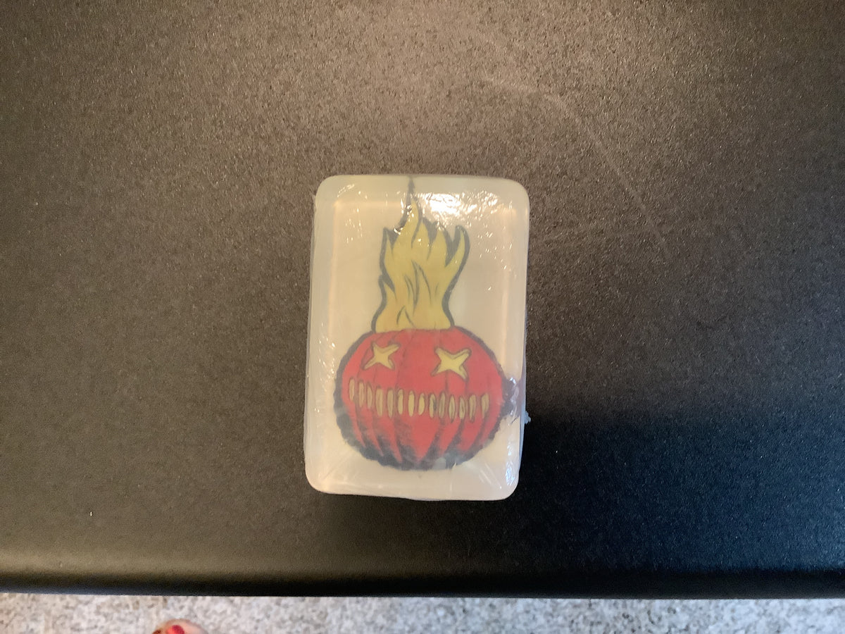 Soap - Trick’r Treat - Sam O Lantern - Blood Orange Scented