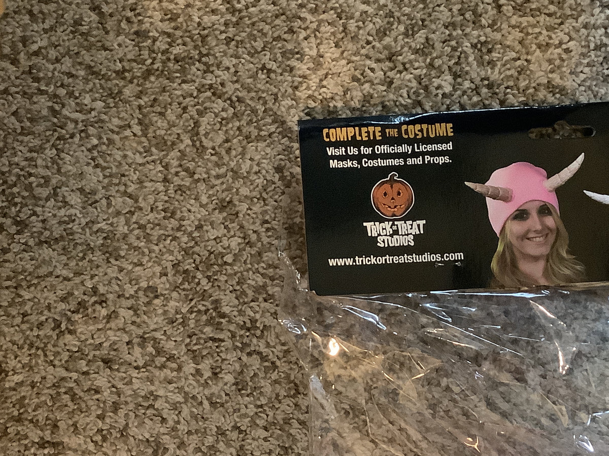 Devil’s Pink Cap