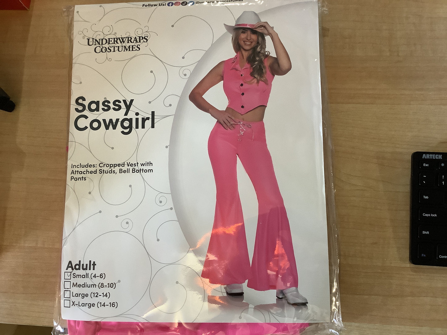 *Sassy Cowgirl - Adult Small (4-6)