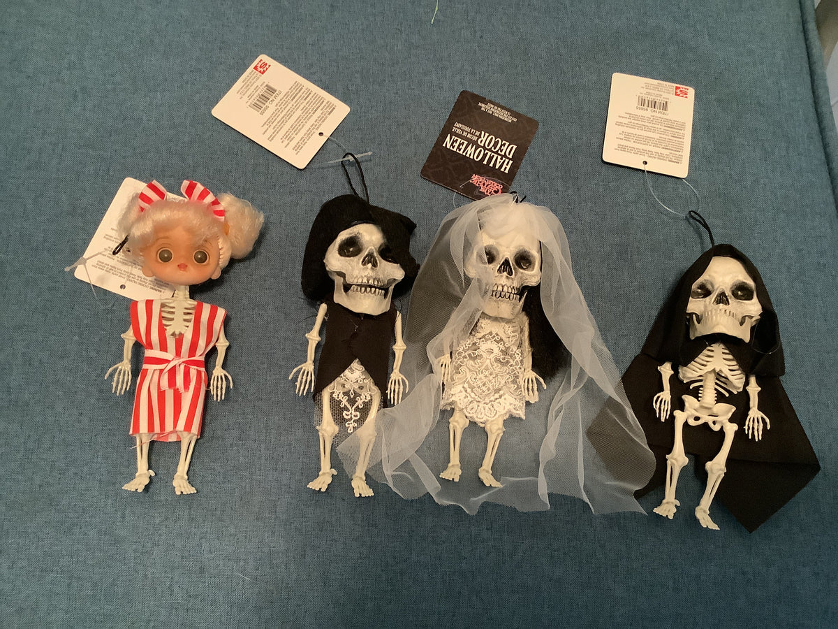 Mini Skeleton Dolls - Assortment