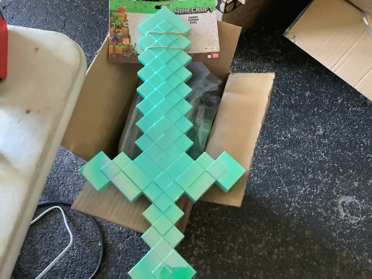 Minecraft Diamond Sword