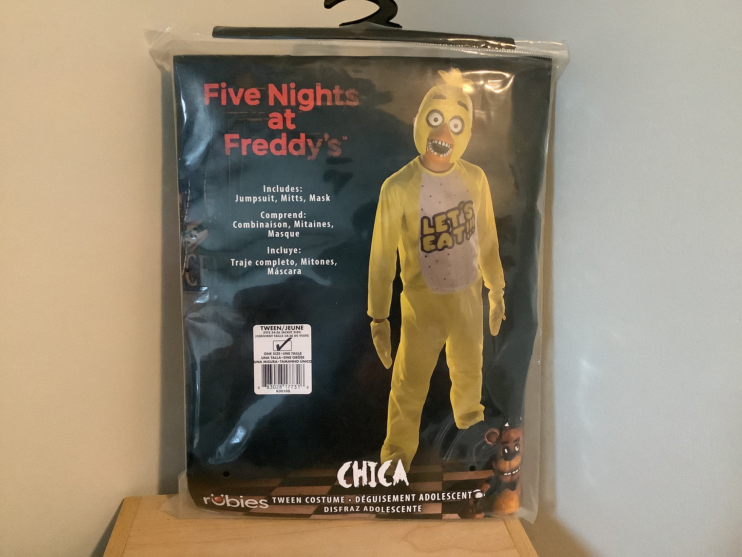 *FNAF Chica - Tween