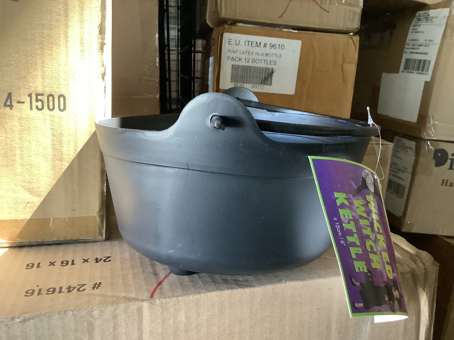 *Witch Kettle - 9.5”