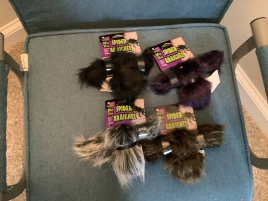 20” Posable Spiders