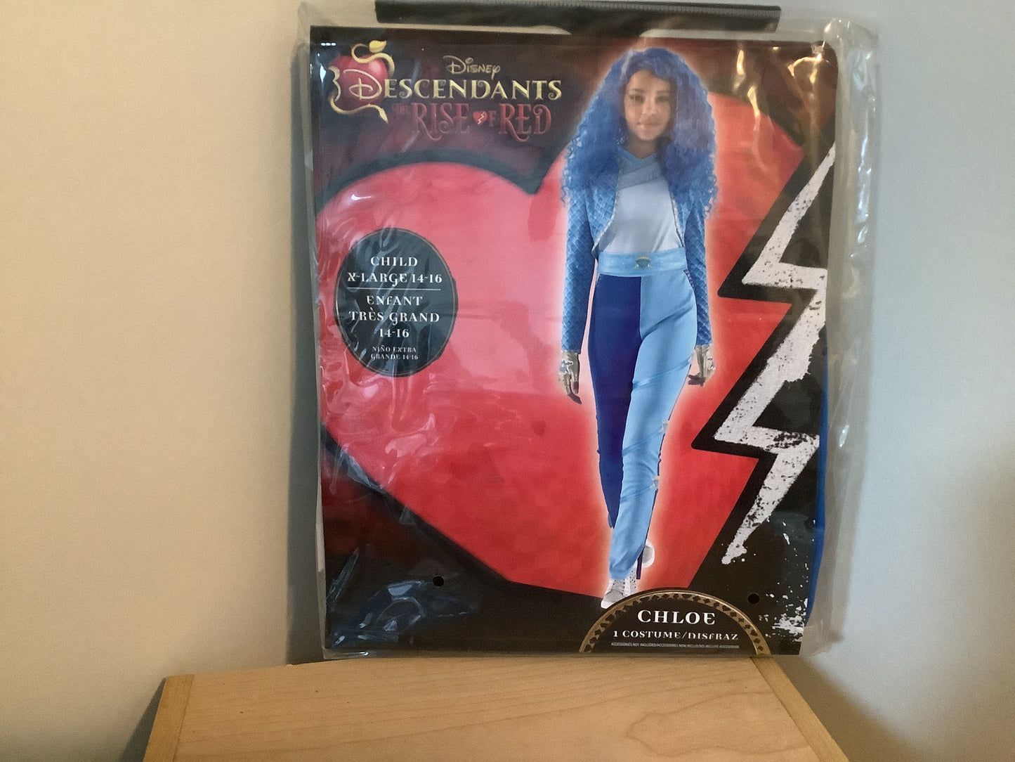 *Descendants - Chloe Child LG