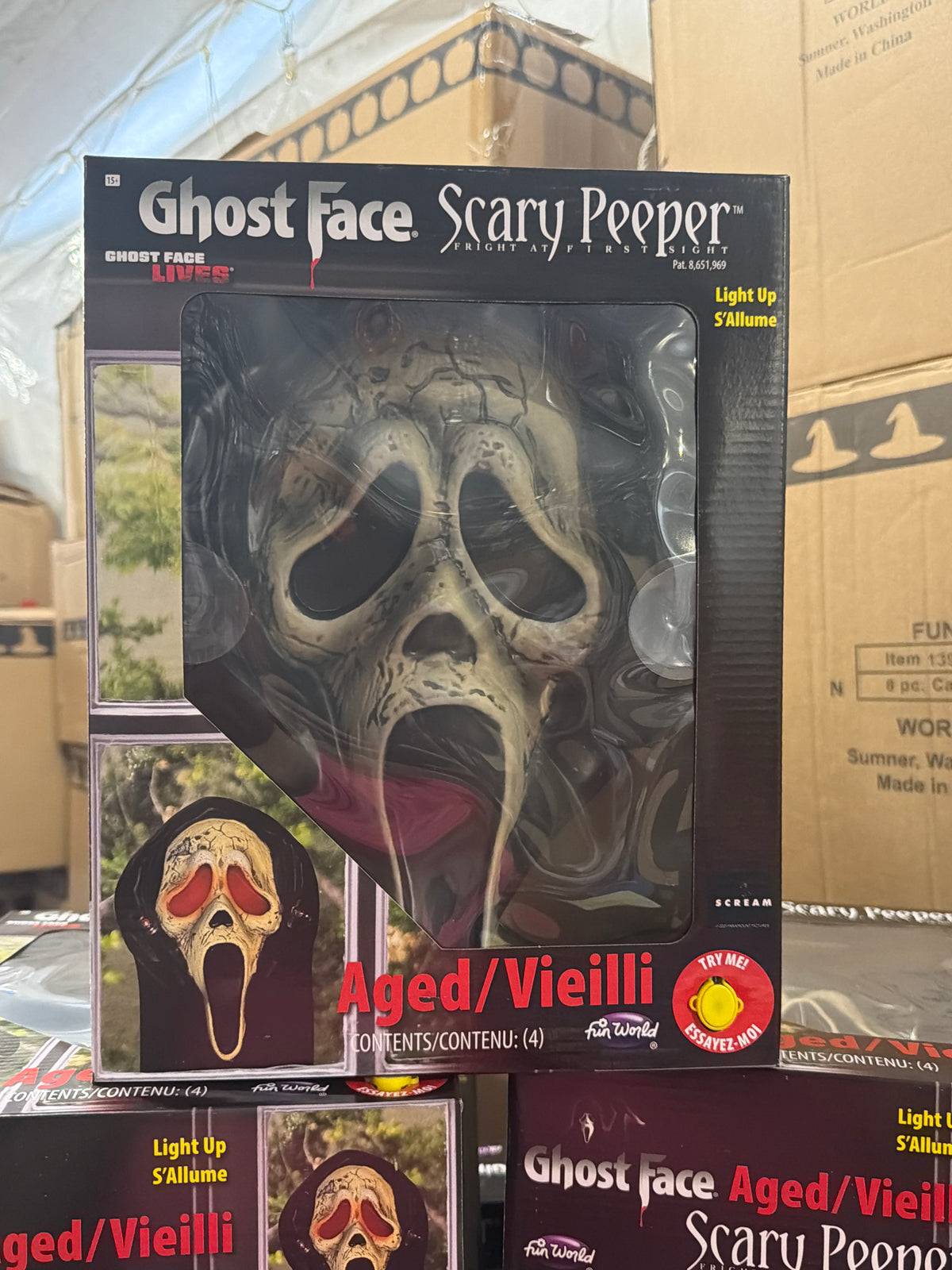 Ghost Face Light-Up Aged Window Peeper