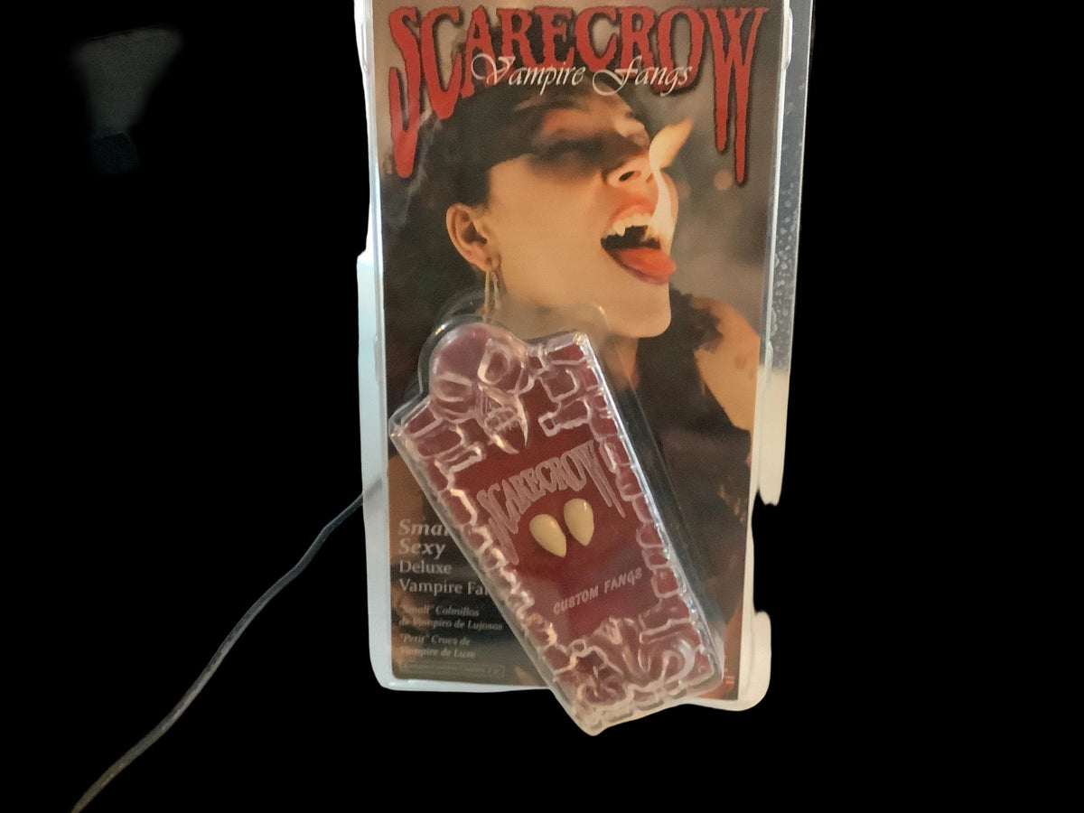 Small Sexy Vampire Fangs - Scarecrow