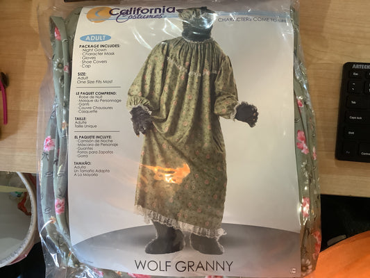 Wolf Granny - One Size