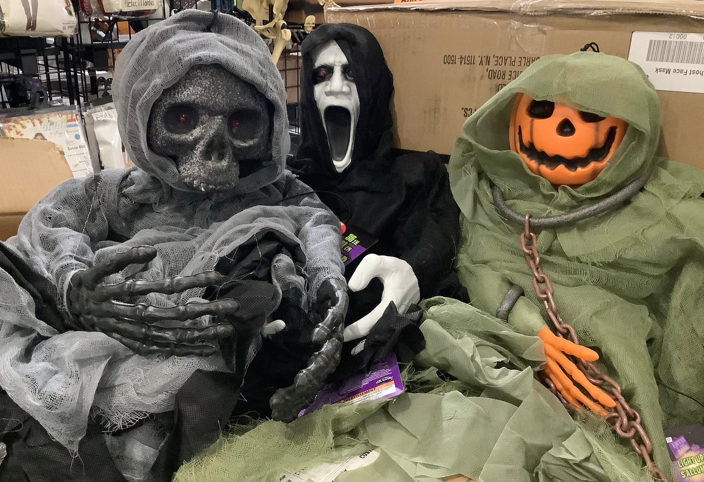 36” Hanging Haunter Asst.