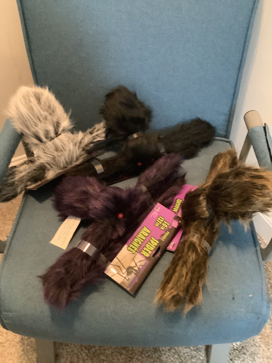 50” Posable Spiders