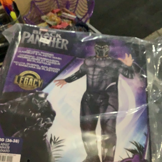 *Marvel Black Panther Padded Suit - Adult XL (36-38)