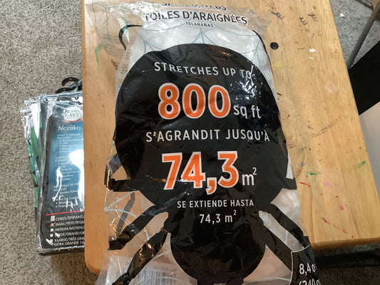 Spider Webs 800sqft