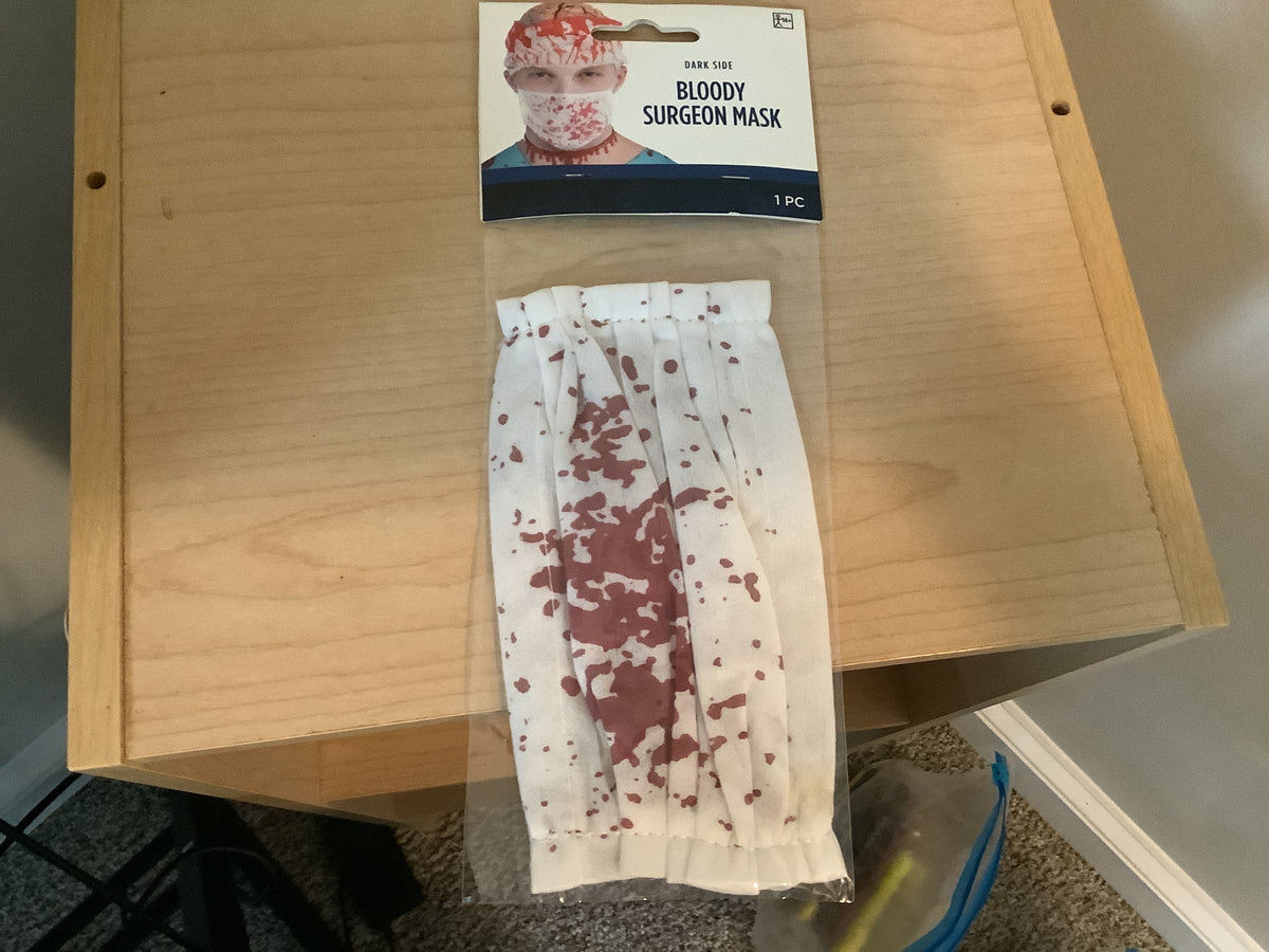 Bloody Surgeon Mask
