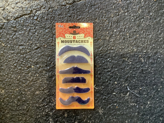 6 Moustaches