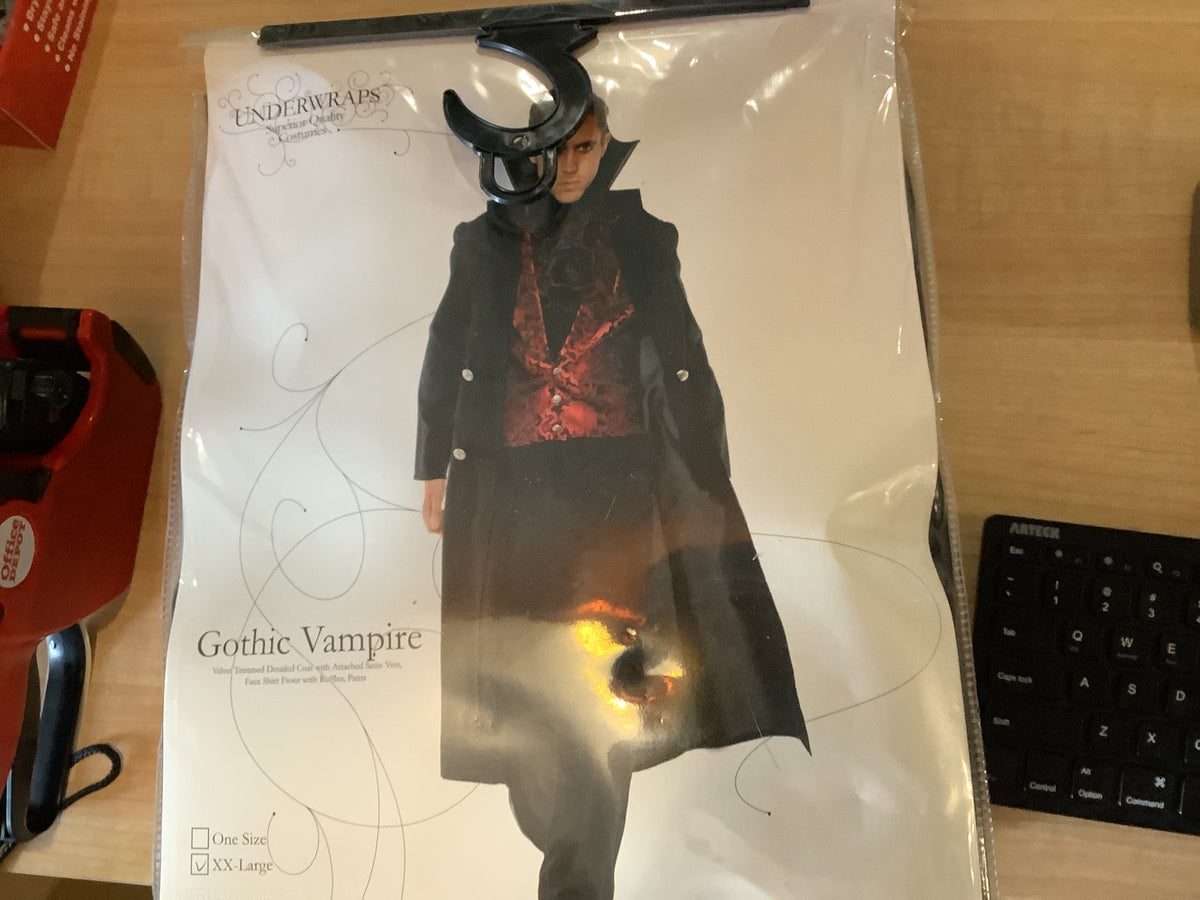 Gothic Vampire - Men’s XXL