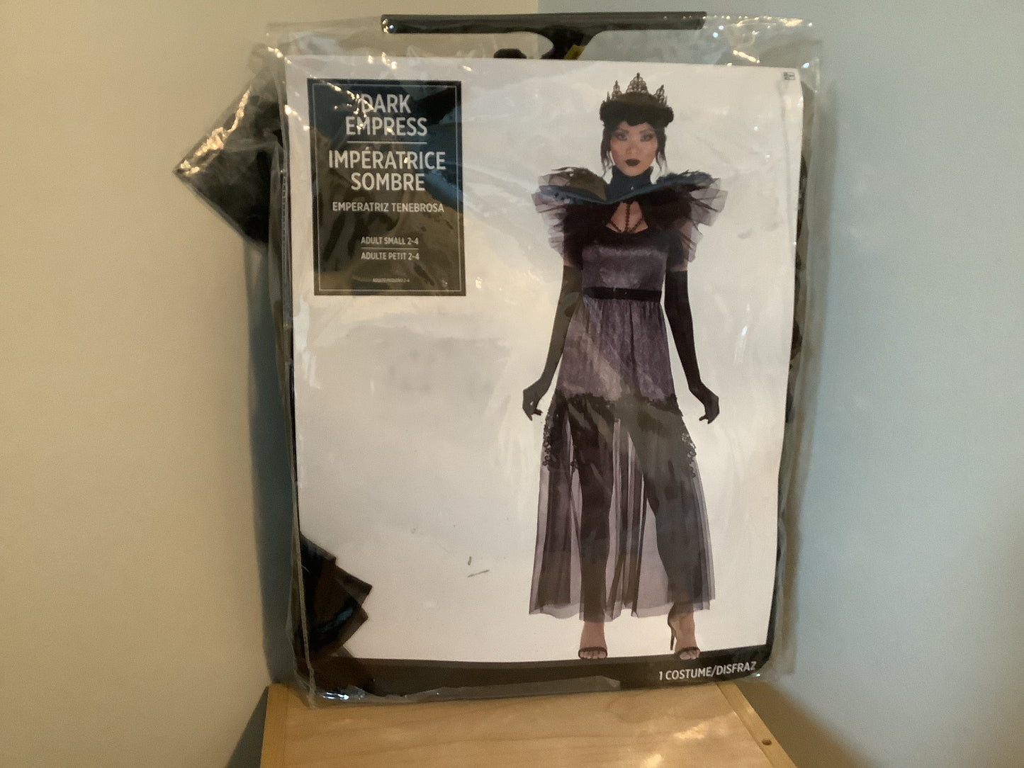 *Dark Empress - Adult Small (2-4)