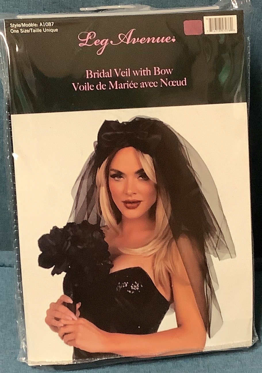 Bridal Veil with Bow - Black