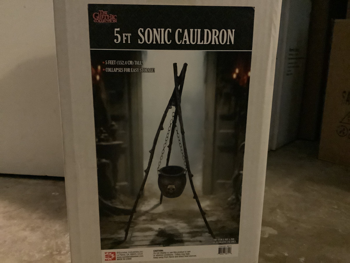 Sonic Witches Cauldron (5 ft.)