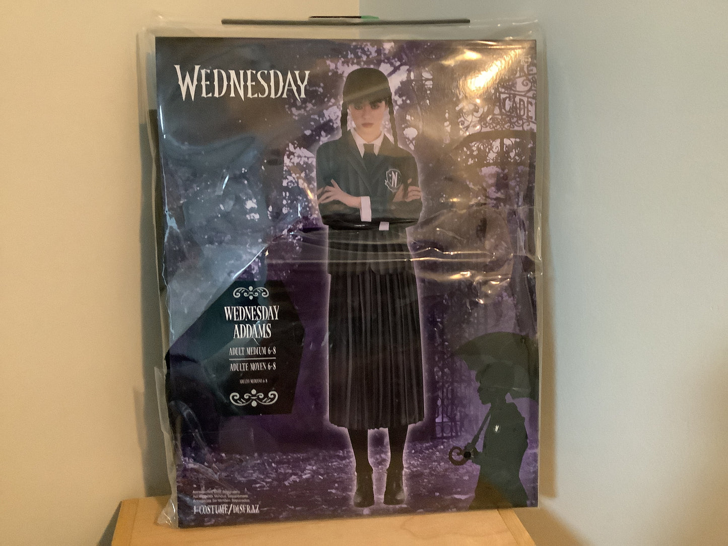 *Wednesday - Adult Medium (6-8)