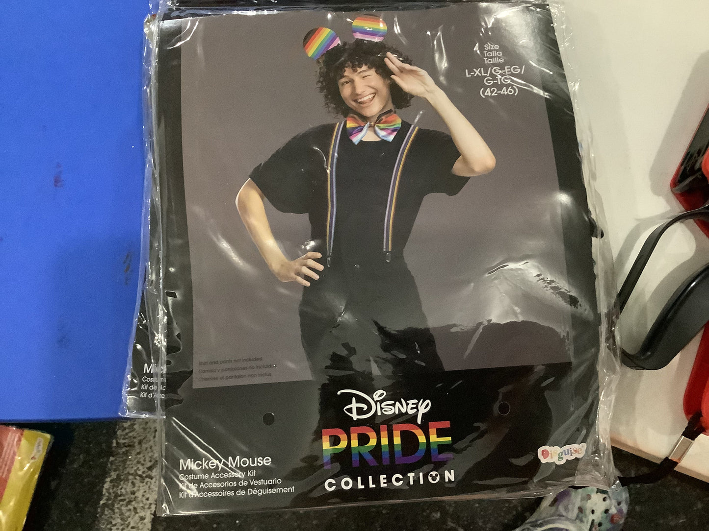 *Disney Pride Collection - Mickey Mouse - Adult Medium (38-40)